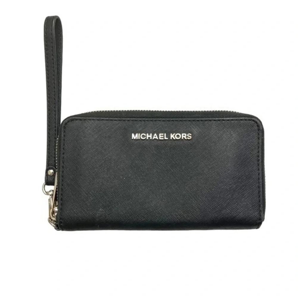 Michael Kors black leather wristlet wallet